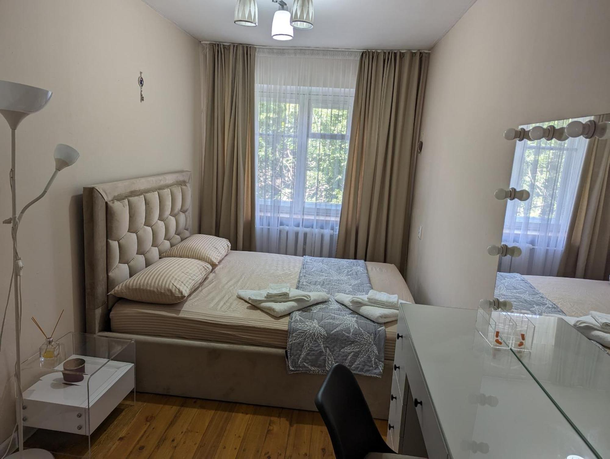 Moonflower Residence 4645 Bishkek Exteriör bild